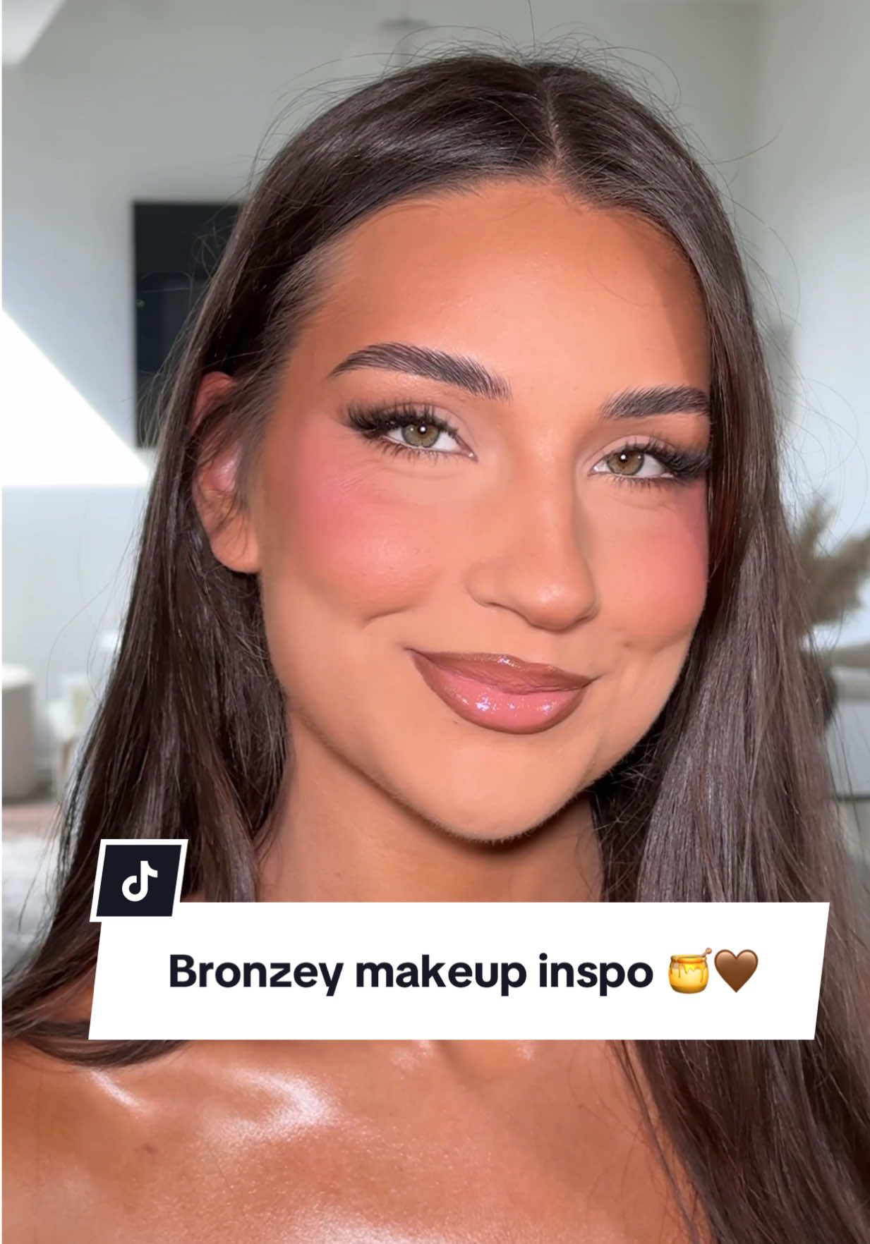 Oh.. so my specialty? 🤭 #makeupinspo #bronzyglam #makeuptransformation #fullglam #pinkyblush #brownlipcombo #beforeandafter 
