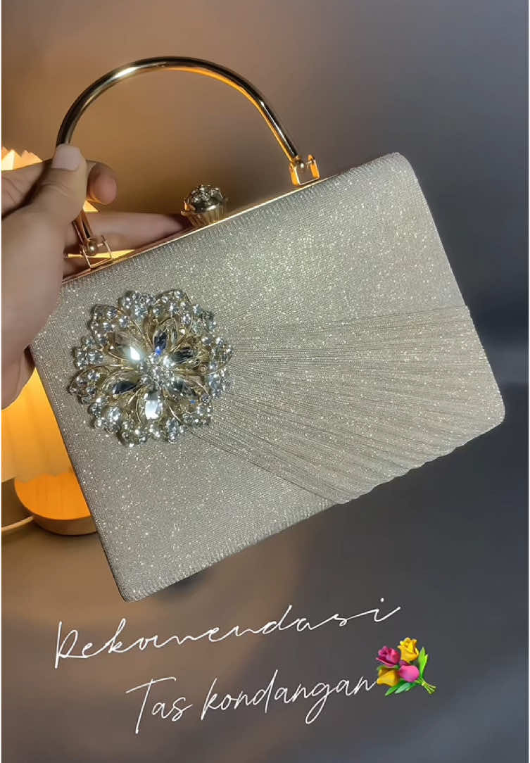 Cantik bangett😍😍 #taspesta #taskondangan #tashantaran 