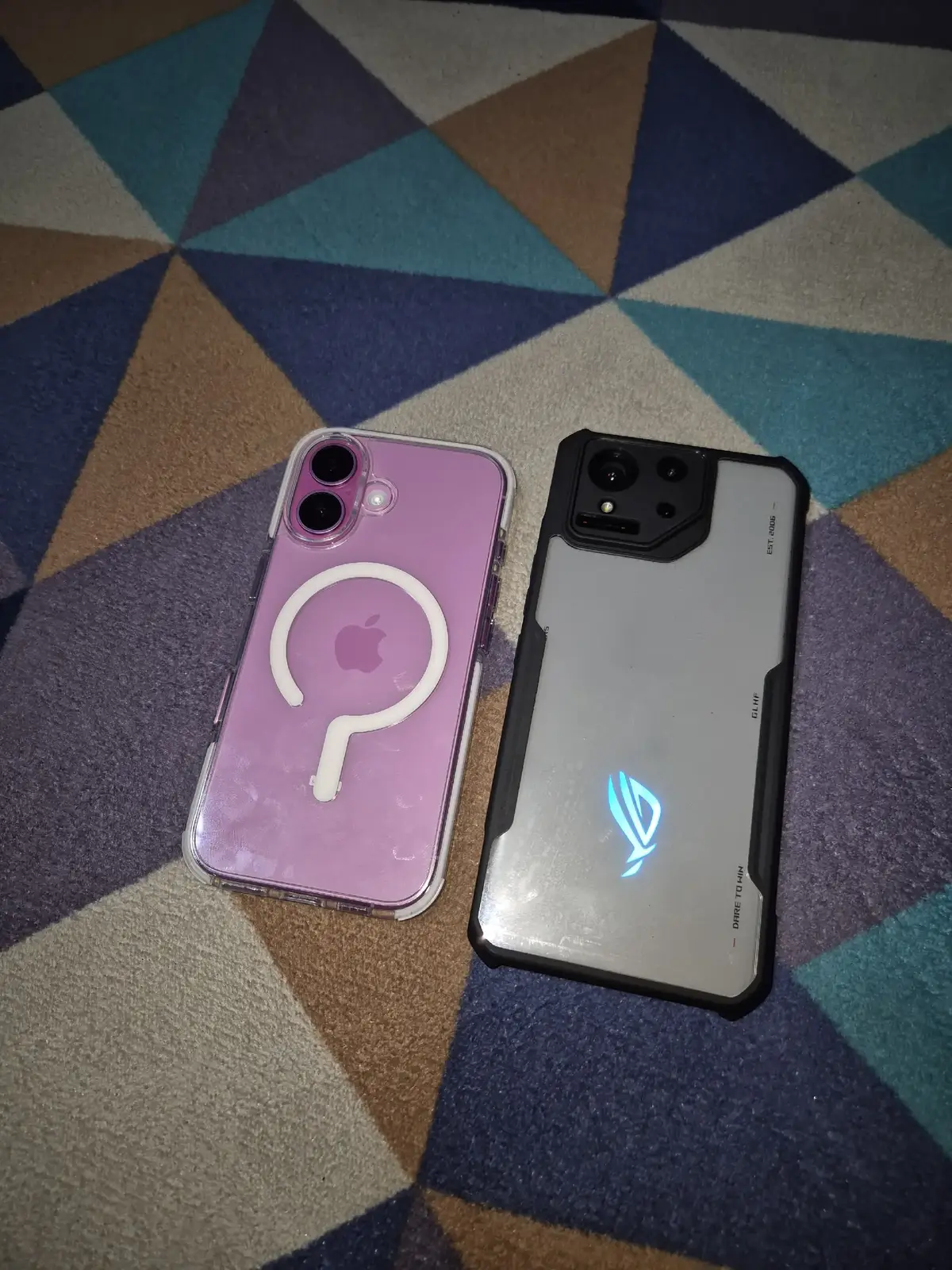 #iphone16 #rog8 #fypage #viral #apple #android #asus 