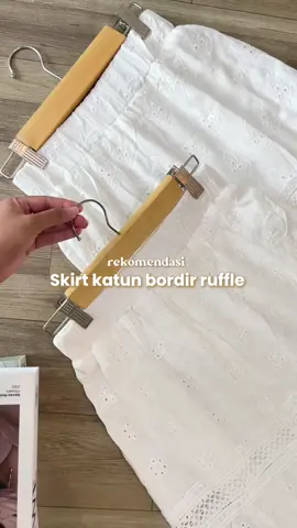 Skirt katun bordir ruffle ✨ new collection leoca.id 🥰 #ootdhijabstyle #ootdfashion #fyp #koreanstyle #rokkorean #rokkatbol #katbol 