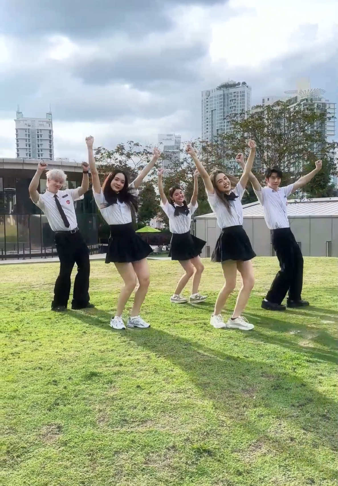 You‘re mine, and I'm yours 🫶🏻❣️ #Goyoung #fyp #dance #Takeme #Gdragon  @Mango🐻 @jayden @Caedon Yeong @Yuki Dance @Sherlyn Heon 