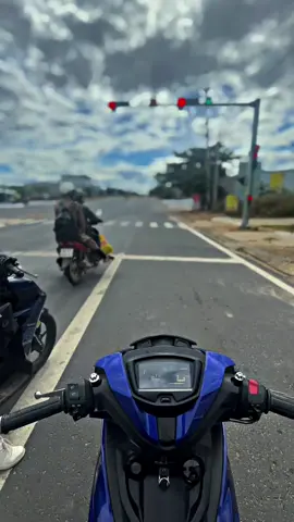 tuổi trẻ là những chuyến đi để mai này tháng kỉ niệm #xuhuong #trending #y15zrvietnam #y15zr #phuot #tour 