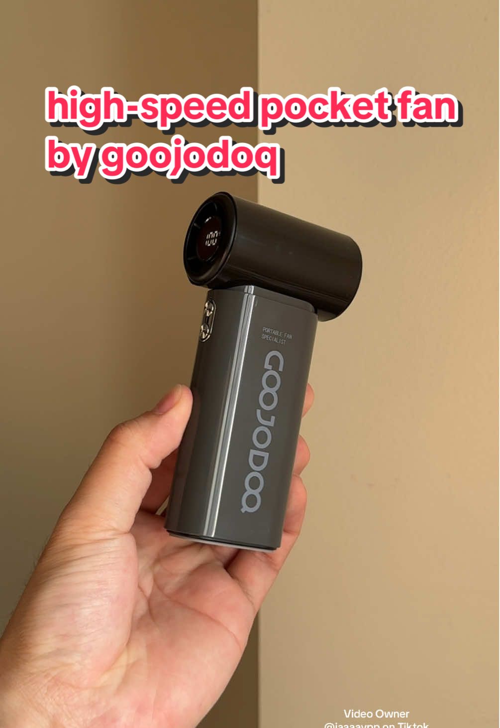 The new design goojodoq high speed pocket fan is here yaaaay!!!  perfect for all my gala! pwedeng ibulsa and cheaper pa ang price #goojodoq #goojodoqpockethandheldfan #goojoodoqhighspeedfan #miniportablefan #miniturbofanportablehandheldfan #turbofan #highspeedpocketfan #highspeedfan 