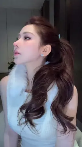 Tình yêu có thể trở thành gánh xiếc nếu ta thích lộn người..#muitrunghoa #nangmui #thẩmmỹ #lamdep #muicautruc #xuhuong #hottrend 