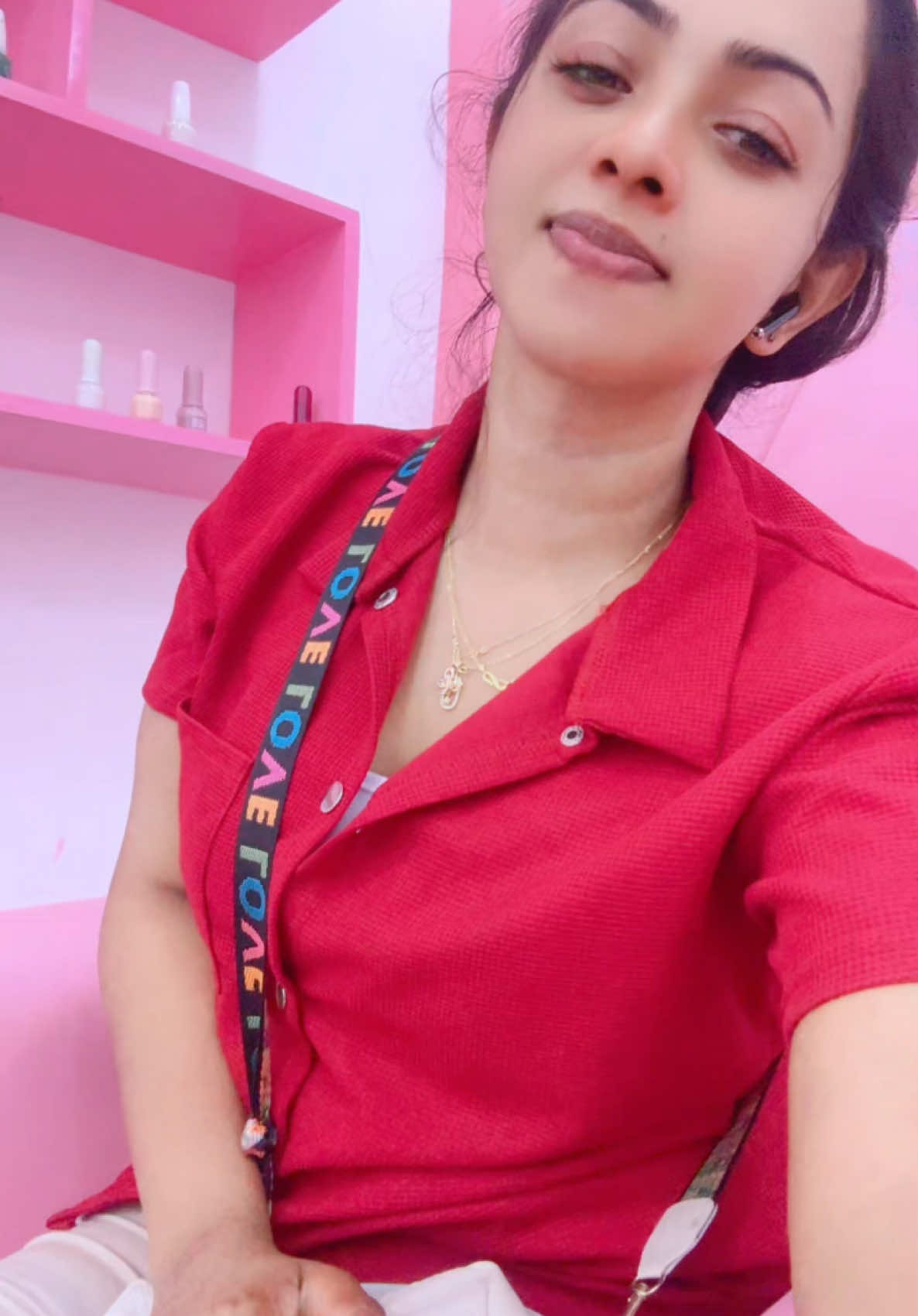 අහංකාර ඔය හිත යට...😉🩷