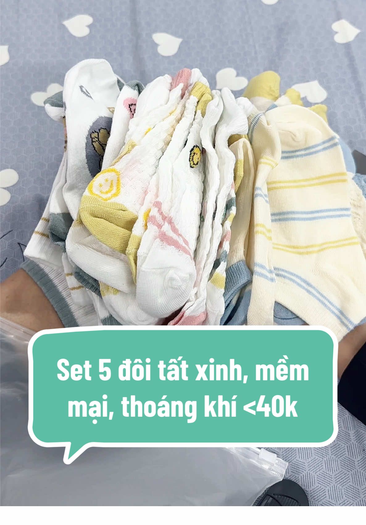 Set 5 đôi tất vớ nữ cổ ngắn, dày vừa phải, tất xinh, màu đẹp, mềm mại, thoáng khí, không lo hầm bí #vanan8510 #xuhuong #xuhuongtiktok #tiepthilienket #affiliate #affiliatemarketing #tatxinh #tatxinhchonu #gomtat #tatvodep #tatdep #tatdepthoitrang #review #tatvonu #tatvonucongan 