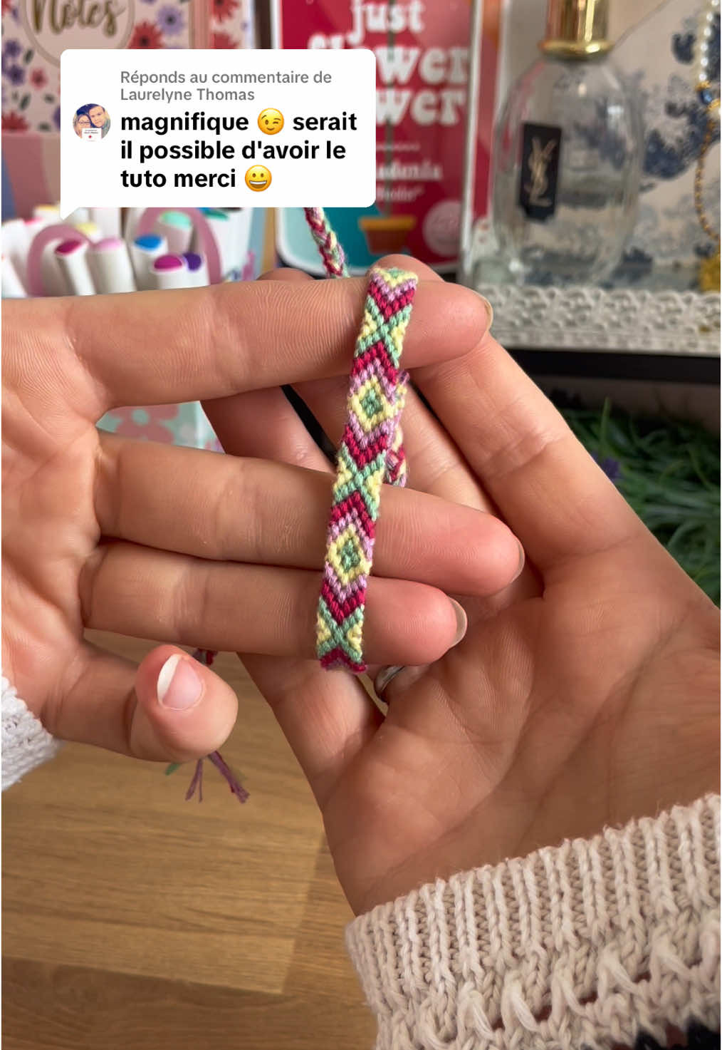 Réponse à @Laurelyne Thomas  Tuto du bracelet couleur au hasard 🌸 dis moi si tu y arrive mieux comme ça 💕 💌 vinted : lucille7329 ✨ insta : joys_surf_handmade #SmallBusiness #tutorial #creatorsearchinsights #braceletbusiness #handmadejewelry 