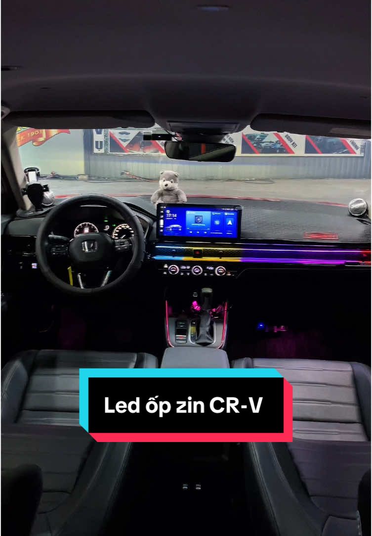 LED ốp zin cho Honda CRV 2025 👍  #lednoithat  #skambienlight  #hondacrv  #xedep 