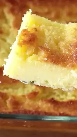 PAMONHA DE FORNO MUITO RÁPIDO SUPER GOSTOSO Ingredientes: 3 xícaras de milho verde (420g) 1 garrafinha de leite de coco (200ml) 1 xícara de açúcar (180g) 4 colheres de manteiga derretida XICARA DE CHÁ (MEDIDA PADRÃO) CAPACIDADE LIQUIDA 240ML Modo de fazer: Acompanhe o passo a passo do vídeo. #receita #bolo #milhoverde #milho #pamonha