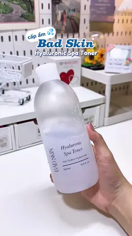 Tone iu thích của tui, nửa lít xài vô tư lun #badskin #toner #tonerbadskin #hyaluronicspatoner #tonercapam #3brothersmedia #kbeauty #beauty #skincare #skincareroutine #viral #foryou #fyp 