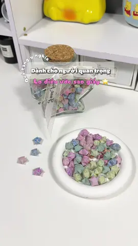 Việc gấp sao từ giấy không chỉ đơn thuần là một hoạt động nghệ thuật mà còn là cách để thể hiện những khát vọng, ước mơ của mỗi người. #lodieuuoc #gapsaogiay #quatang #quatangynghia 