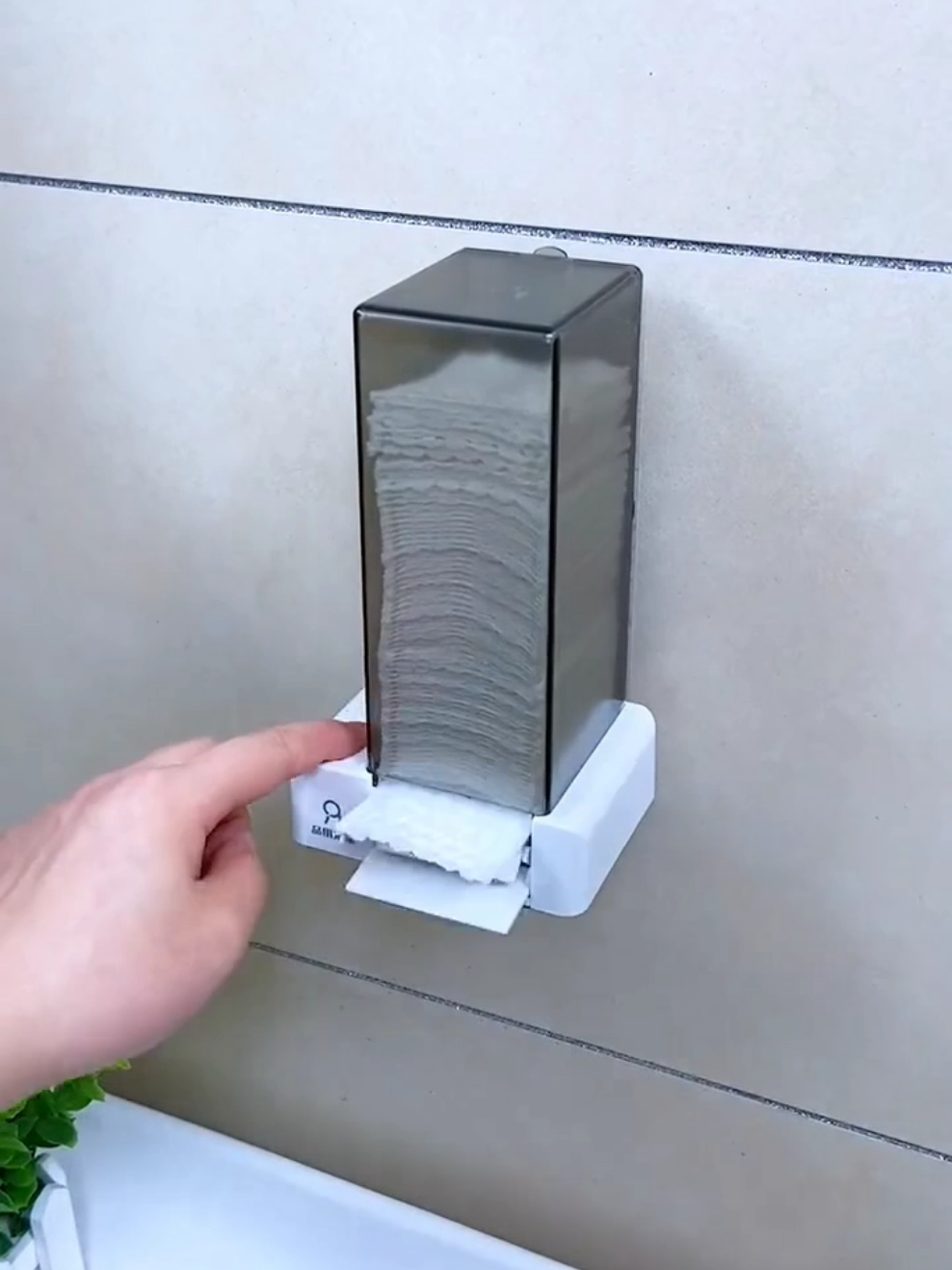 Mấy bạn nữ hay để bông ở đâu vậy #bongtaytrang #dogiadung #giadungtienich #dodungtienich #giadung 