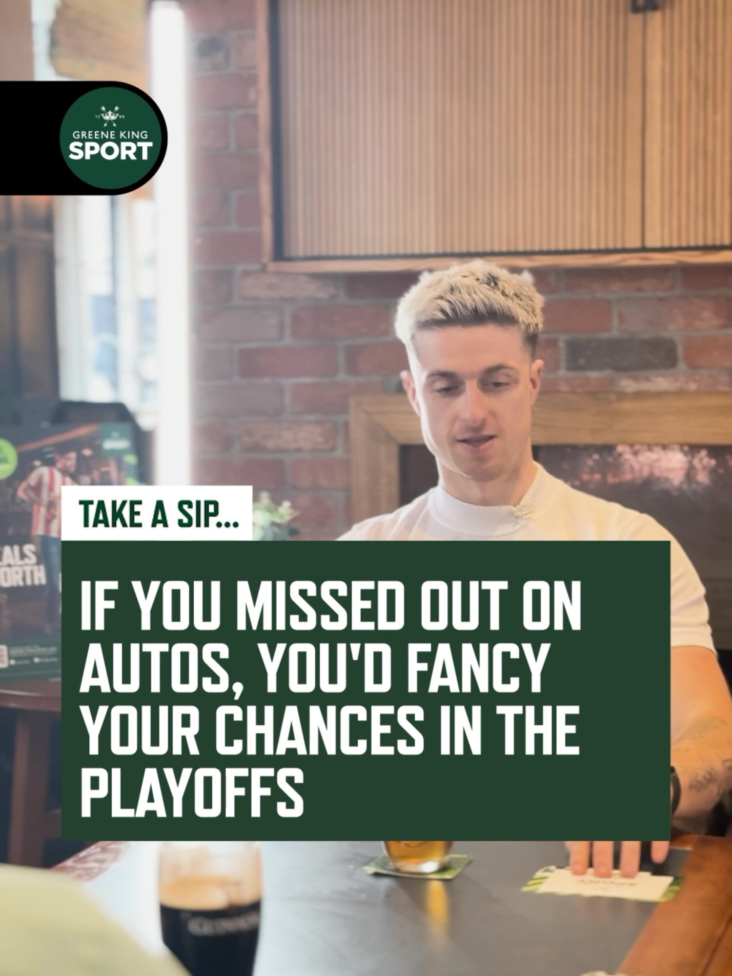 🔝 It's wide open at the top of the Championship! 🤔 Who do you think will get the three promotion spots from the Championship this season?  #Championship #EFL #Leeds #Sunderland #Burnley #SheffieldUnited