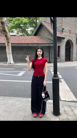 Chụp ảnh toàn thân #xh #xuhuong #fyp #chụpảnh #chuphinhd0uyin #dauvatho #phoidoxinh 