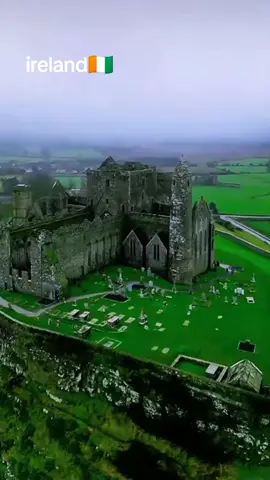 beauty of Ireland.. #irelandbeauty #ireland#naturelovers #naturephotography #viraltiktok #scenery 