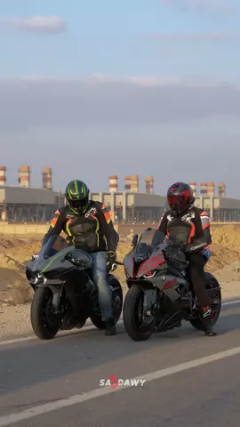 Wich sound 🔊 u like, H2 or S1K #sa3dawy #ninjah2 #s1000rr #egypt #ruroc #scorpion #alpinestars #dainese 