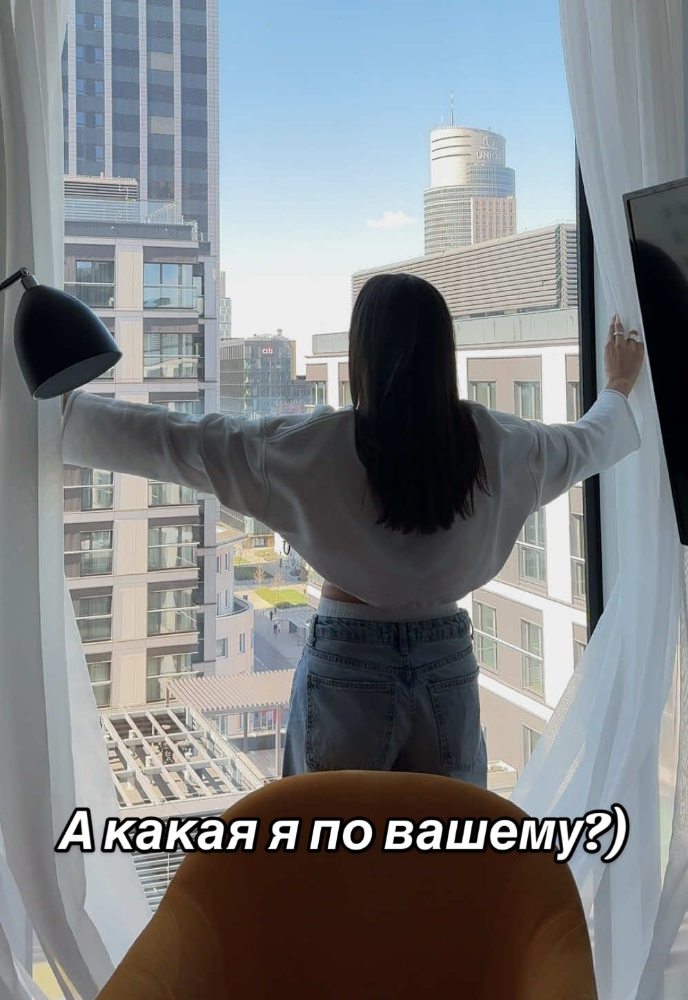 #какаяя #личность #разнаяя #путешествие #warshawa #варшава #видизокна #мысливслух #личностьчеловека 