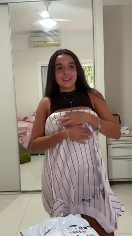 Quer ser minha namorada? Dividir um sonho novo De aliança e de mãos dadas Vou te pergunta de novo