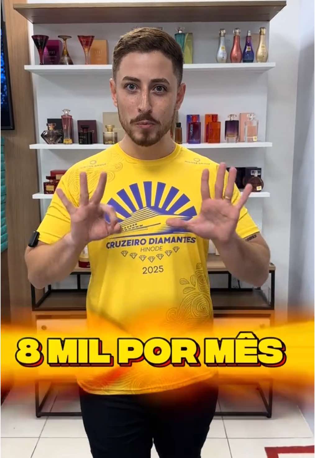 8 MIL POR MÊS NA HINODE? No Hinode Group só tem 2 tipos de pessoas : as que vendem e as que ajudam a vender 😅 A comissões mensais dos líderes não tem a ver com a entrada de novas pessoas, tem a ver com a QUANTIDADE TOTAL de produtos movimentados dentro da sua organização mensalmente. Estima-se que 78% dos brasileiros usam perfumes e estamos num país de 220 milhões de habitantes, será que dá pra ganhar dinheiro!? 😅 Estamos em busca dos próximos Diamantes, esse negócio ainda tá muuuuito no início. Vamos juntos nessa começar um novo empreendimento? 😉 #hinode #empreendedorismo #franquias #vendas #liderança #diamante 
