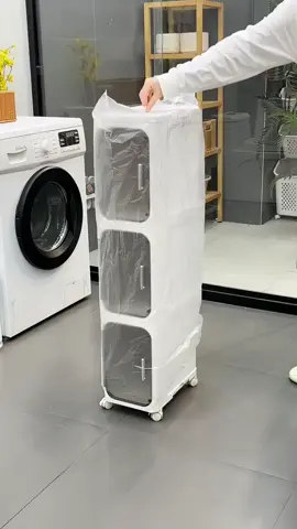 Ada ruang sempit kat rumah? Jangan biar kosong! Gunakan Kabinet Ruang Sempit ni — solusi terbaik untuk simpan barang besar atau kecil. Letak je kat tepi sinki, peti sejuk, mesin basuh, atau mana-mana celah yang sempit! Bijak, jimat ruang & nampak kemas! #rakdapur #raktandas #jimatruang #tiktokmademebuyit #KitchenHacks #easyshopple 