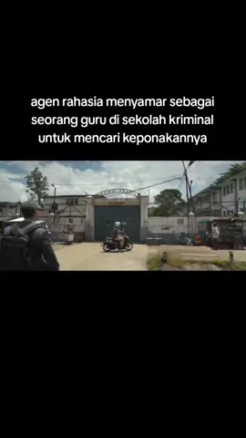 mereka tidak tau guru itu siapa sebenarnya 😶☠️#jokoanwar #foryoupage #masukberanda #fyppppppppppppppppppppppp #trend #film #viral #trend #film #pengepungandibukitduri #sistempendidikan #AkarBudayaKekerasan #Sekolah #menciptakan #trending #fyppppppppppppppppppppppp 