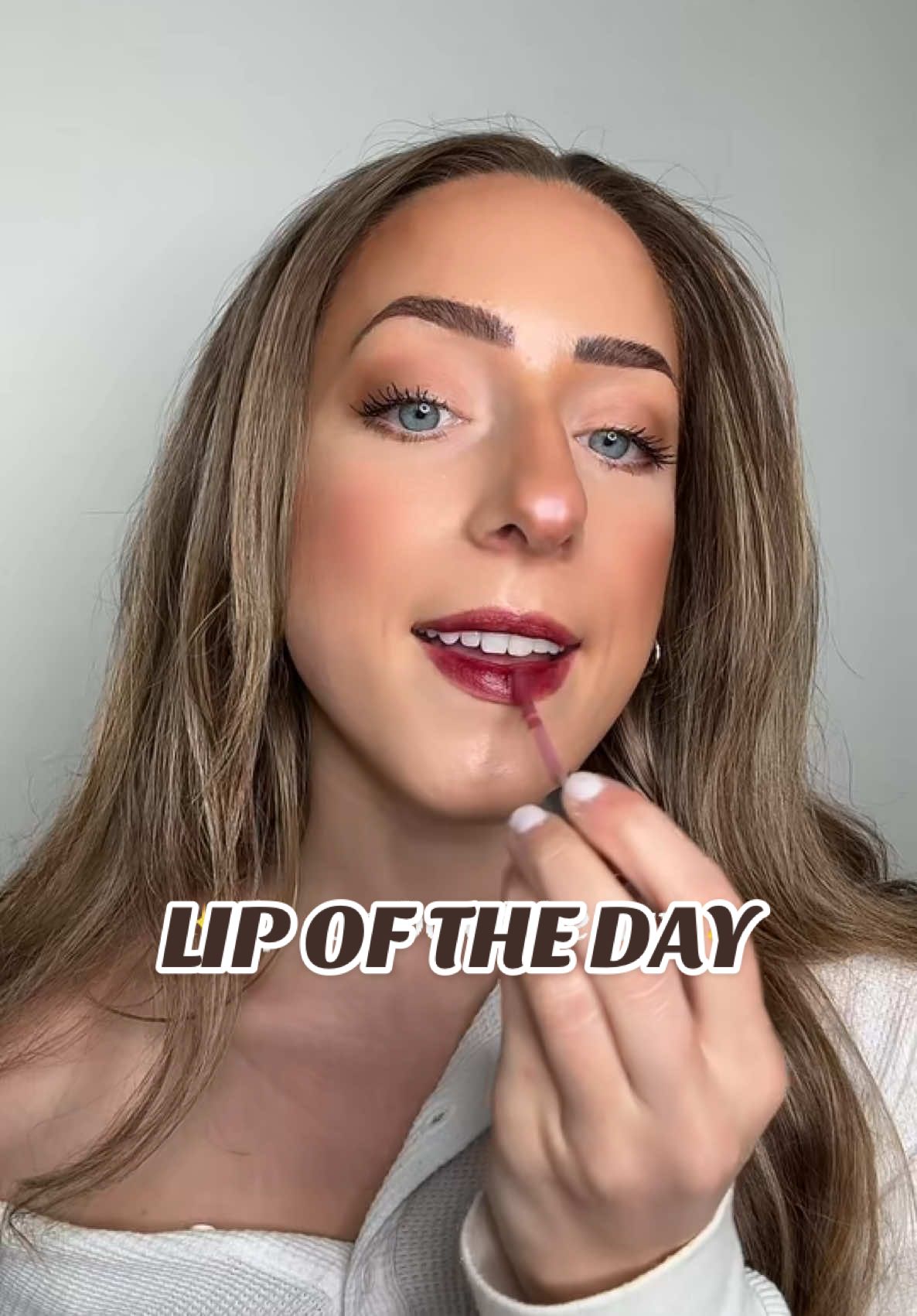 no combo needed, just @watierofficiel love my lips tinted lip gel for all day hydration ✨ #lipcombo #lippies #lipoftheday #girlhood #watiersociety #beautyofbeing 