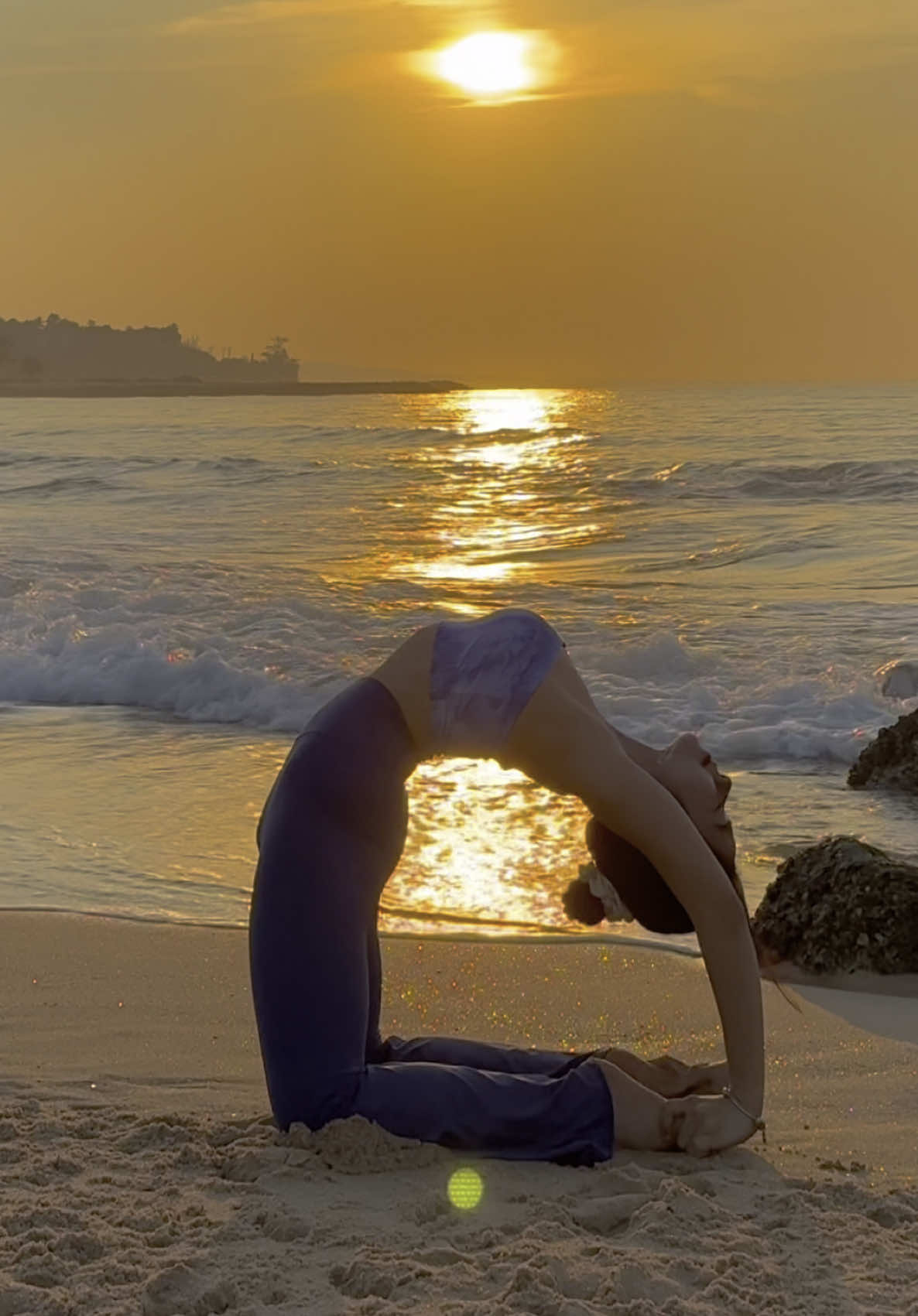 Cùng Yoga đón bình minh bên biển Phan Thiết ❤️ #yogawithnhuthien #xuhuong #trending #yoga 