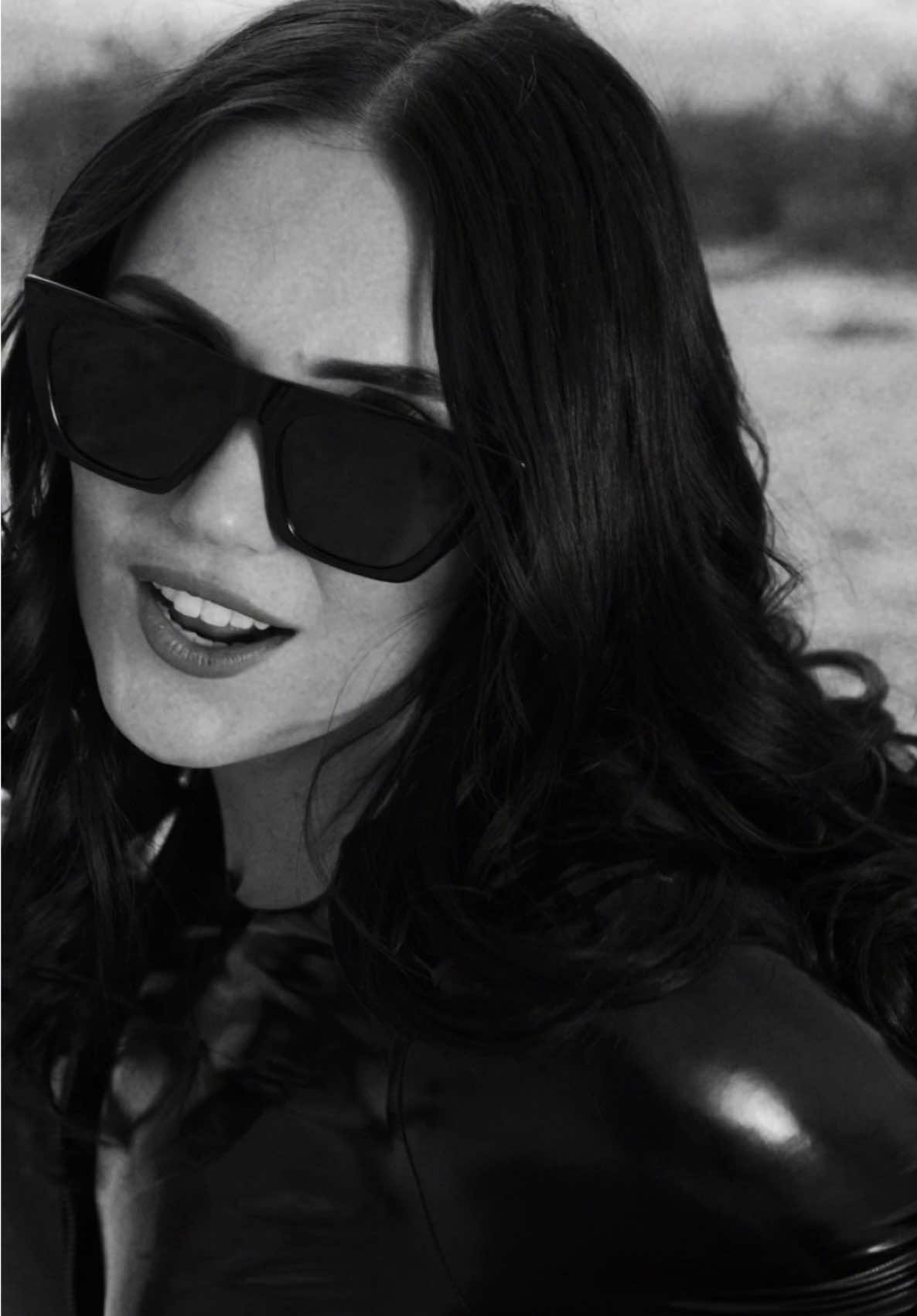 ummmm the video for Vanilla is out now on YouTube !!! 🍦💋 #frawley #musicvideo #harleydavidson #pop #singing #lyrics #songwriter #ex 