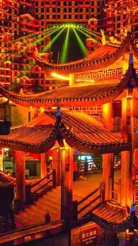 72 Wonder Towers in Zhangjiajie is the Guinness World's Highest Stilted Building at a height of 109.9m 😍🙌 🎥:credit to XHS @ 张家界飞飞 #china #zhangjiajie 