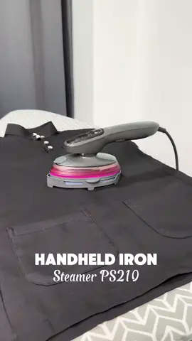 Kecik je korang iron steamer ni tapi pressure steam dia memang kuat . Bawak travel mmng best #Perysmith #Steamer #Handheld #steamiron #ps210 #Clothing #Cotton #Silk #Dryiron #fyp #janjibestdeal #belionlinejer #Belisekarang 