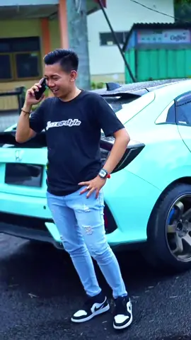 Semangat para laki2 yang sedang berjuang keras 🔥