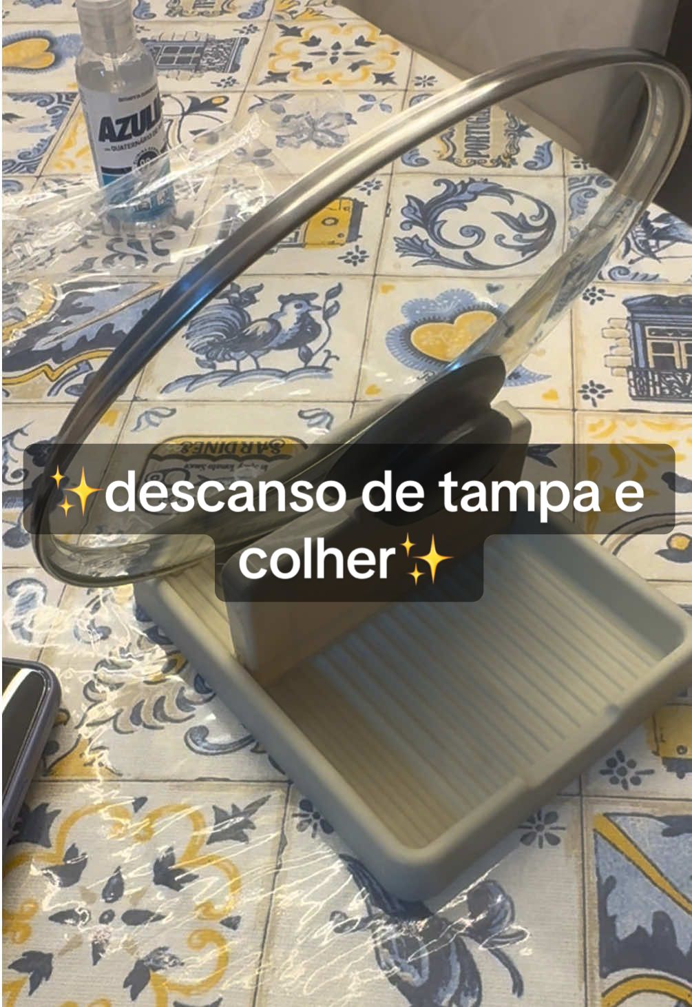 🛍️Achadinho na Shopee Por R$10 comprei esse descanso de colher e por tampa para auxiliar enquanto cozinho, além de evitar a bagunça na bancada.  🎈Se quiser o link comente “eu quero” que te mando  #fy #f #fyp #foryoupage 