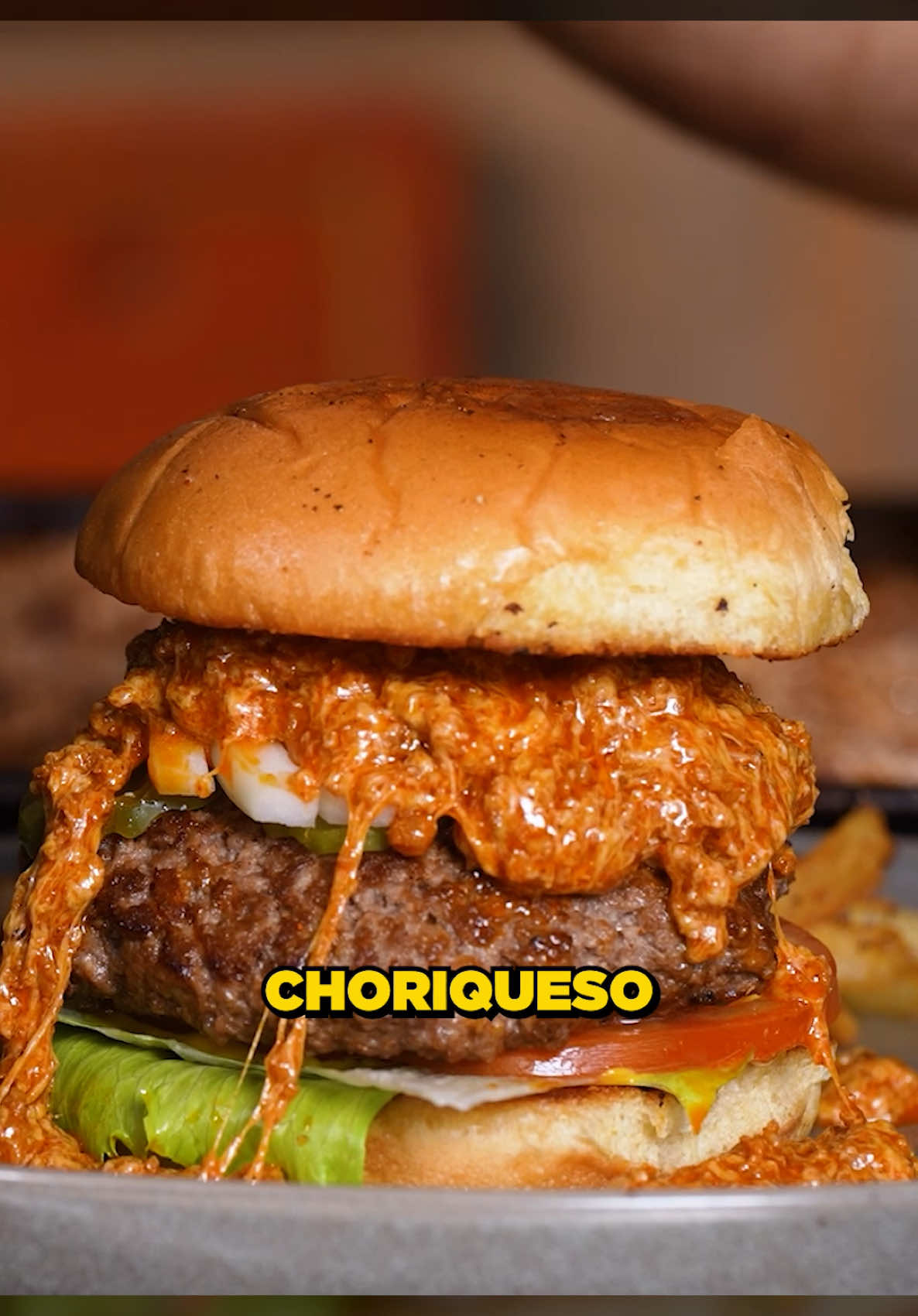 Choriqueso Cheeseburger 🍔 on my @recteq SmokeStone 🔥