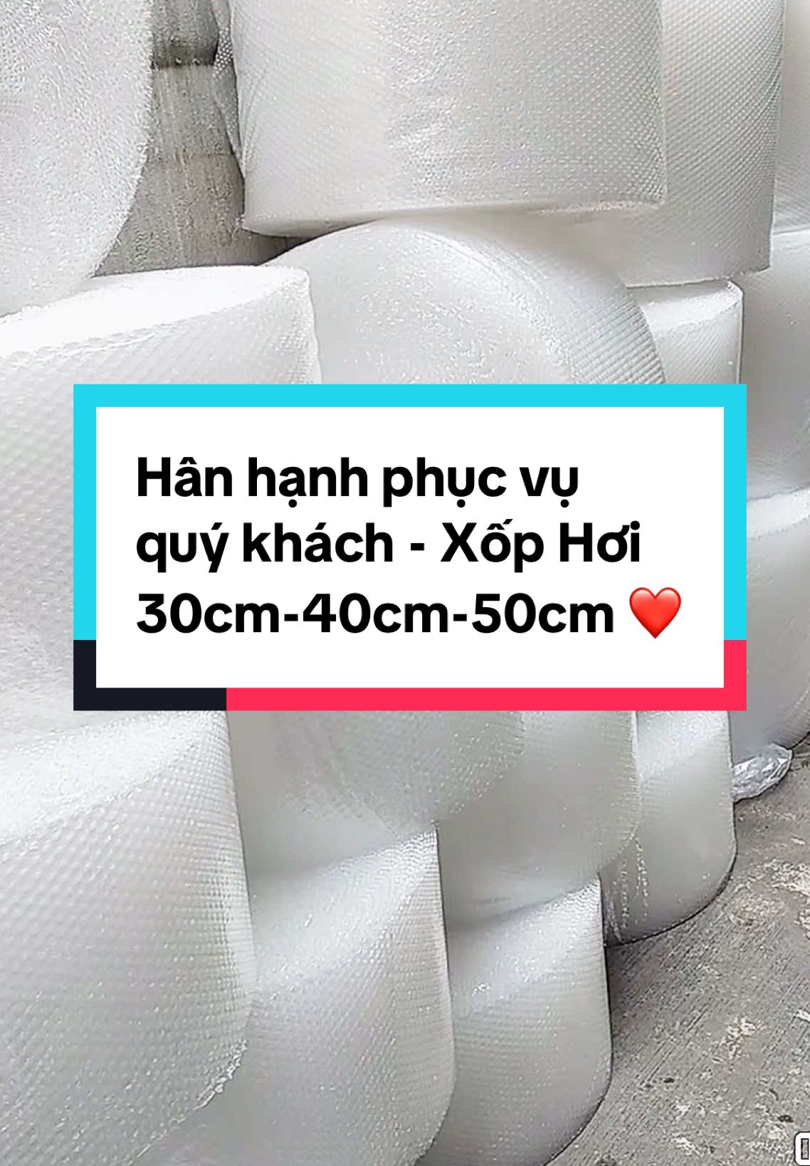 Xốp hơi gói hàng cắt khúc sẵn loại 30cm, 40cm và 50cm, hân hạn phục vụ quý khách. Xốp bóng căng và dày. Cảm ơn quý khách mua hàng 🤝 #xopno #xopchongsoc #xopgoihang #xopkhi #xopkhichongvadap #xop #xopbongkhi #xopbongbong #xopchongxoc #xopdantuong 