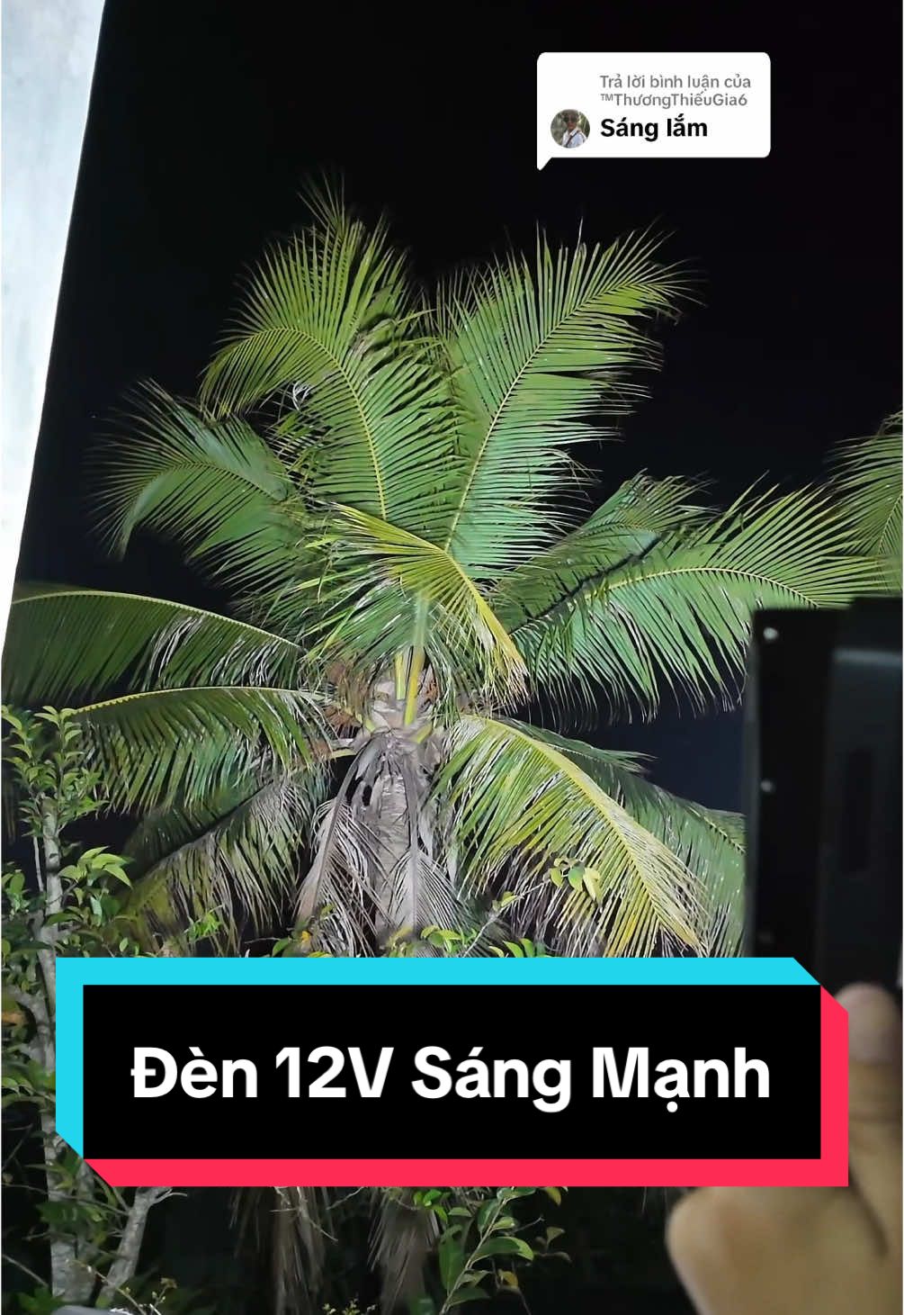 Trả lời @™ThươngThiếuGia62 Đèn kẹp bình ắc quy 12V chiếu sáng mạnh #sieuthibeco #denkepbinhacquy #denphaled #denled12v #denchieusang 