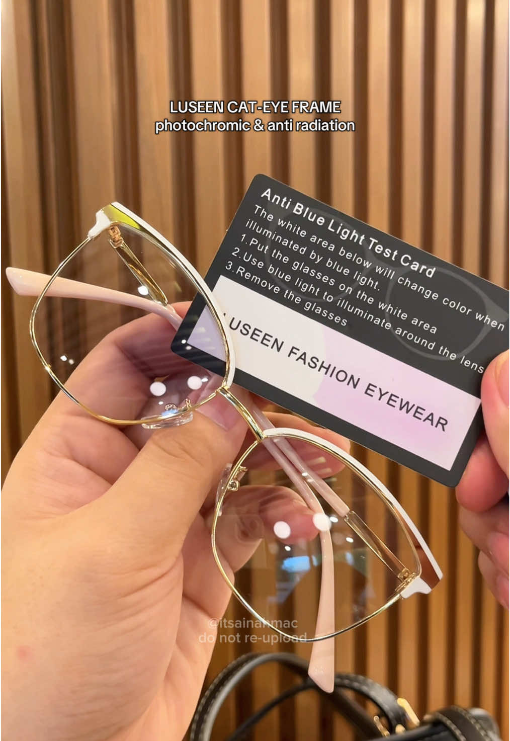 Love the quality and the frame of this eyeglasses from luseen.✨ ang prettyyy! #luseen #luseeneyewear #eyeglasses #eyewear #antiradiationglass #photochromiceyeglass 