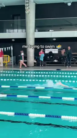 Bro is gliding 🏊‍♂️ @Barstool Outdoors (via:@noenage) 