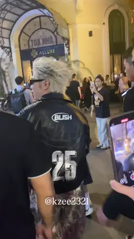 Toi: Con Cừu kêu sao anh? Cap: Beeeeee  #captainboy 