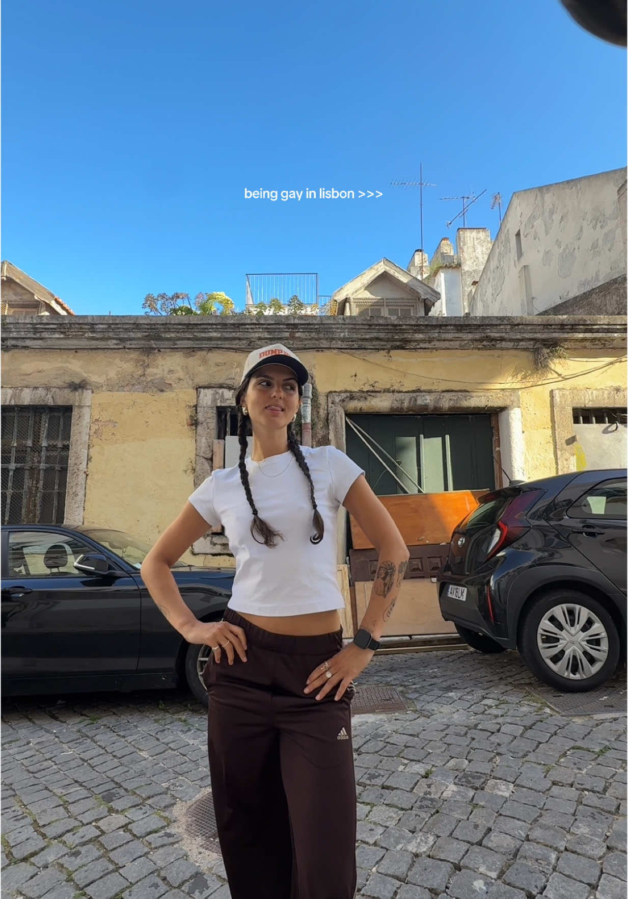 dump him, date her   #wlwtiktok #fyp #lisbon 