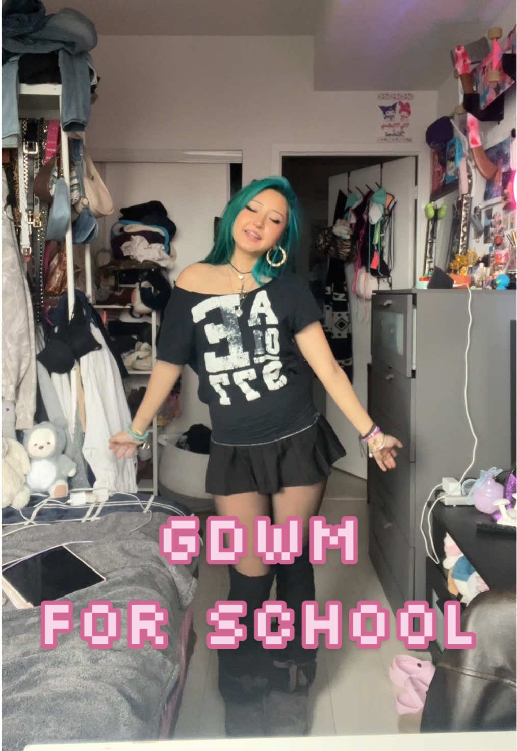 (edit-i changed the skirt to a pink pleated skirt) watching this made me realize how indecisive i am 😭 #gdwm #grwm #fashion #fyp #xyz 