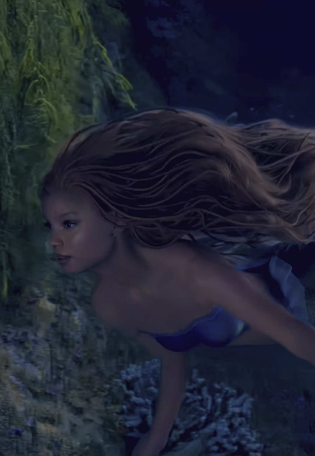Love between two different worlds 🌊❤️ #thelittlemermaid #lanadelrey #hallebailey 