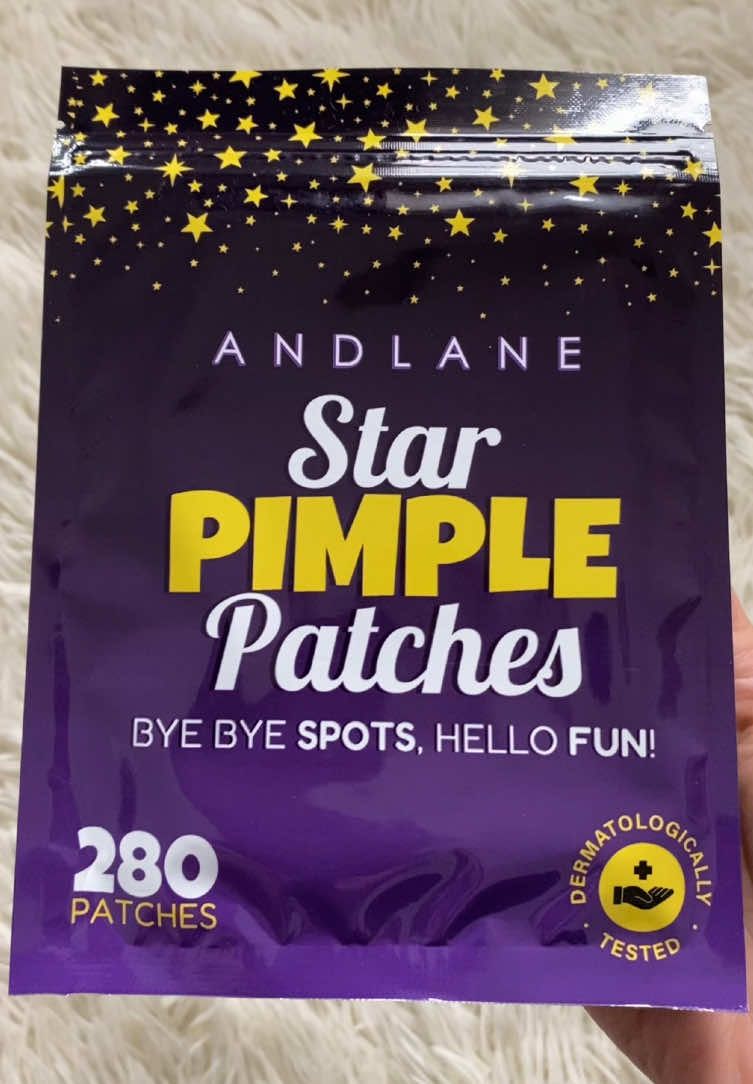 280 Star Pimple Patches that are so cute & smell so strong of tea tree oil so yk they work will #pimplepatch #pimplepatches #acnepatch #acnepatches #starpimplepatch 