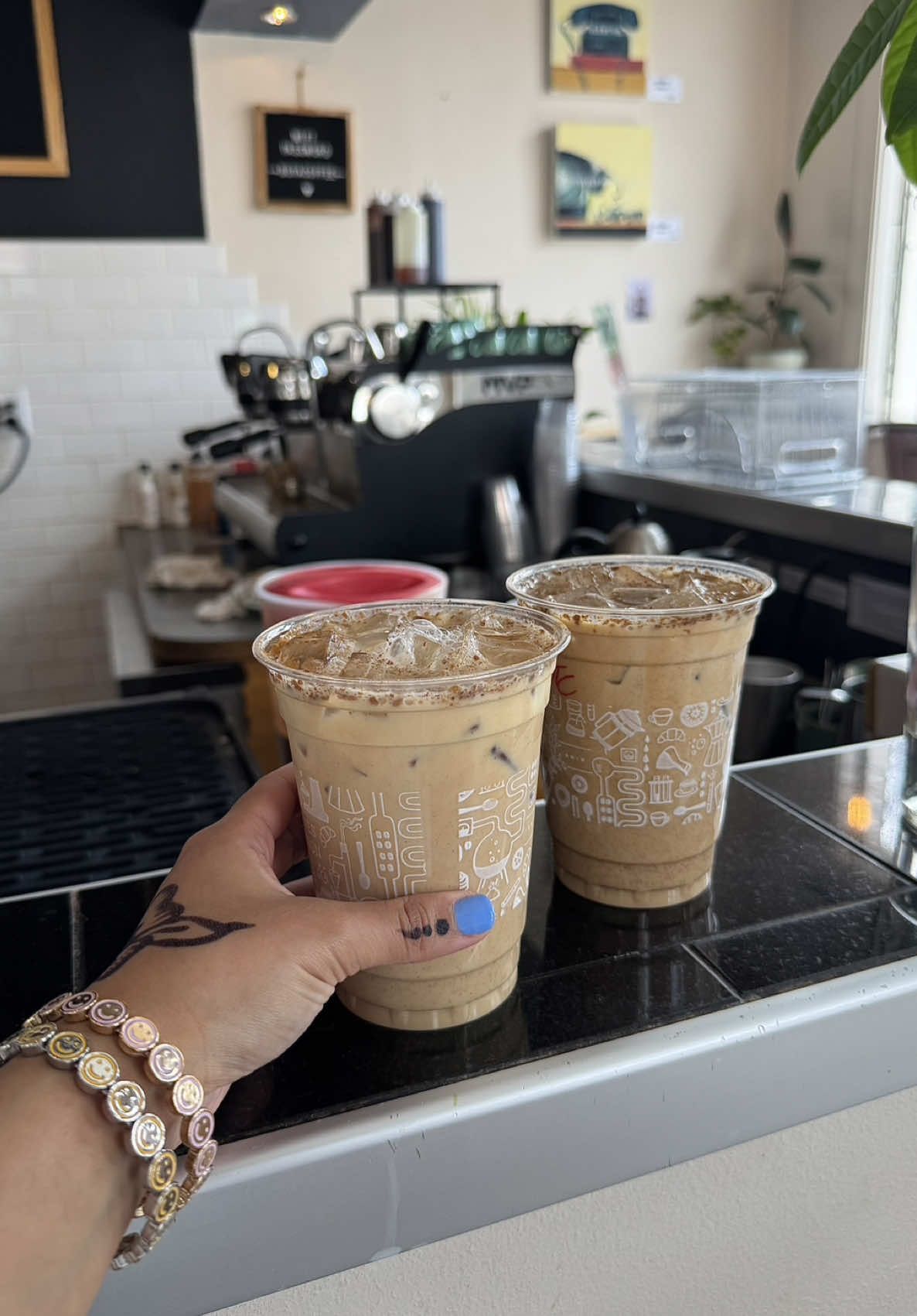 oh I love this trend!🤎🙂‍↔️☕️my favorite hobby! #coffee #coffeetiktok #fyp #easylikesundaymorning #blackgirlmagic #habeshatiktok #coffeelover 