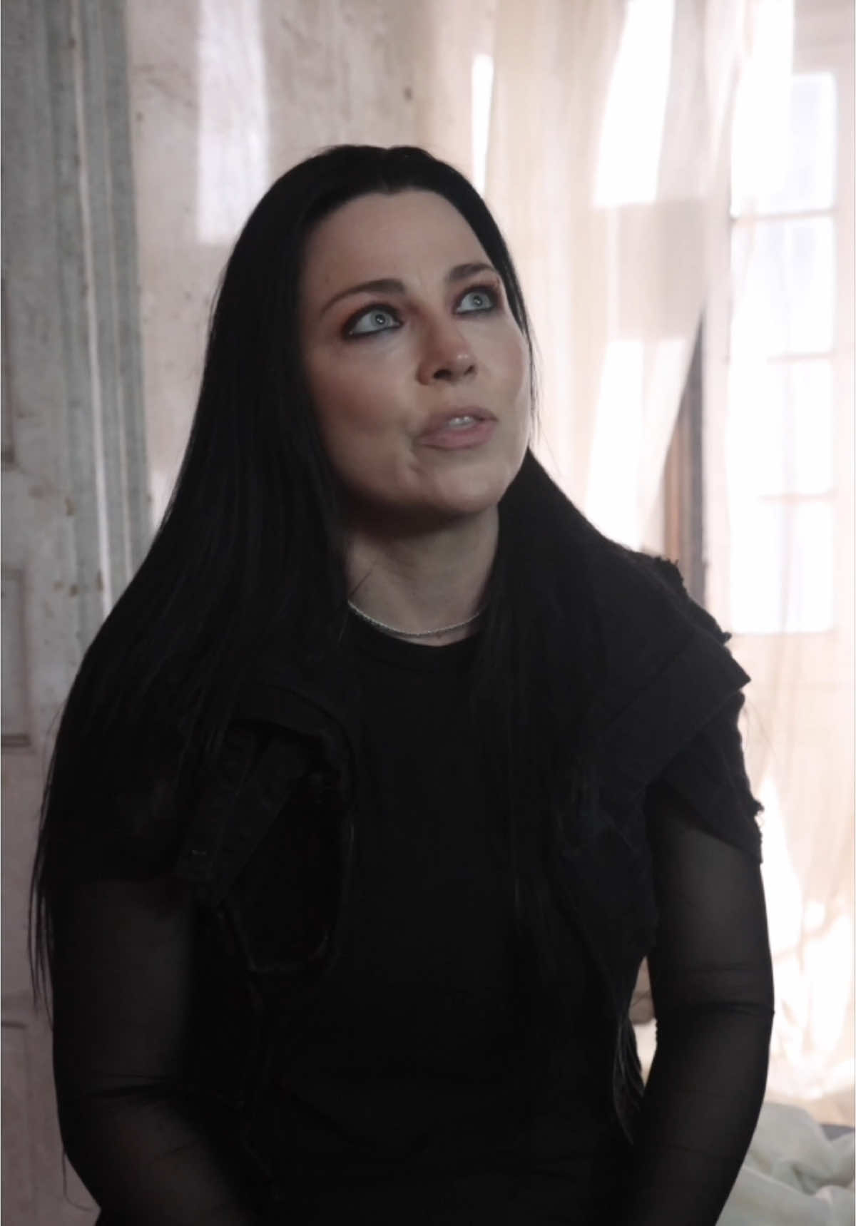 Amy listing some of her favorite Anime! More interview clips to come. If you haven’t heard it, be sure to stream “Afterlife” now. #devilmaycry #netflix #anime #miyazaki 