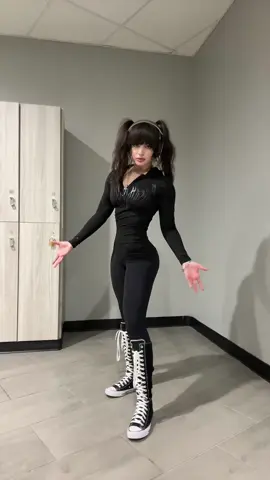 heavy metal luvaaaa  @Breathedivinity code “CAROM” #gym #fyp #gymgirl #foryou #yumeko #GymTok #breathedivinity #gymmotivation 