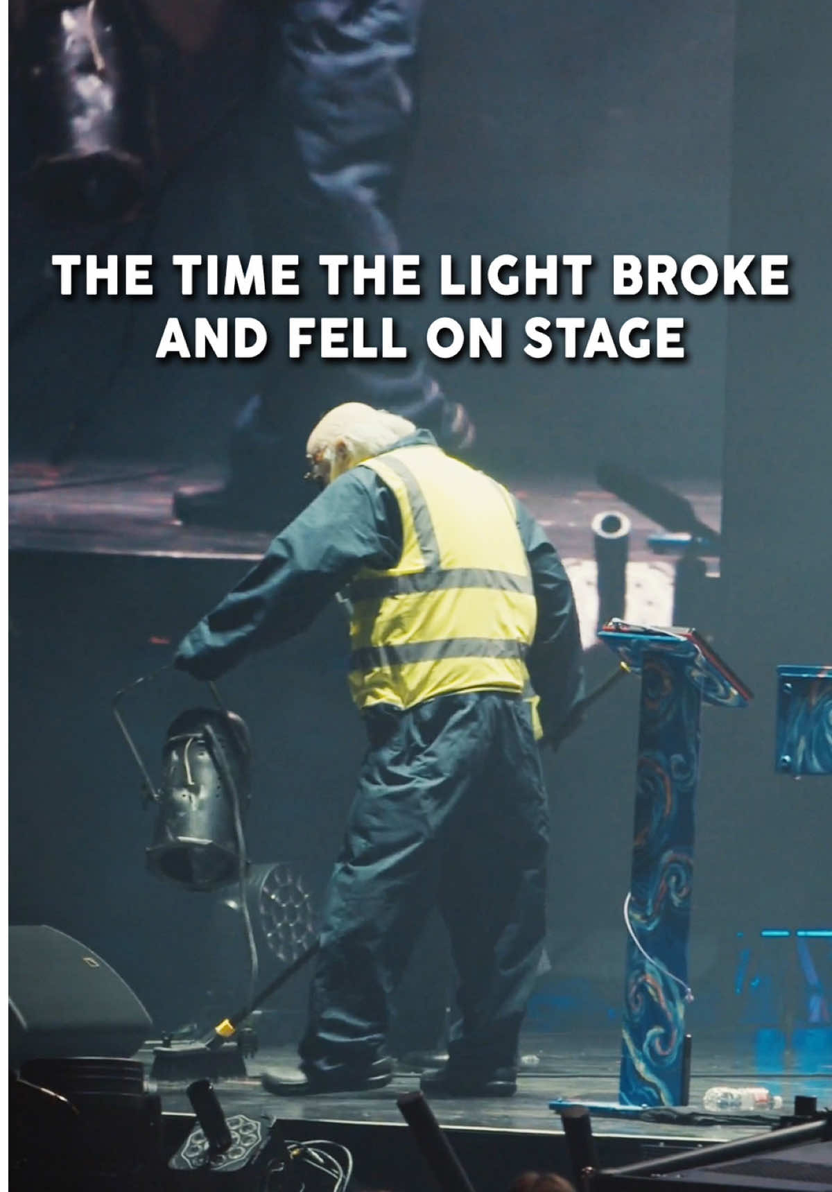 The time the light broke and fell on stage