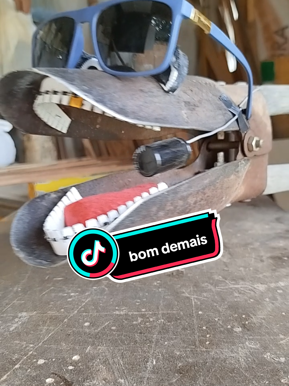 cavadeira cantora #dublagem #ferramenta #música #cavadeira 