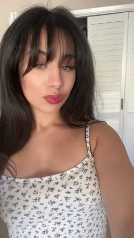 Need to learn how to blow dry these bangs so they sit nicely like the first day 