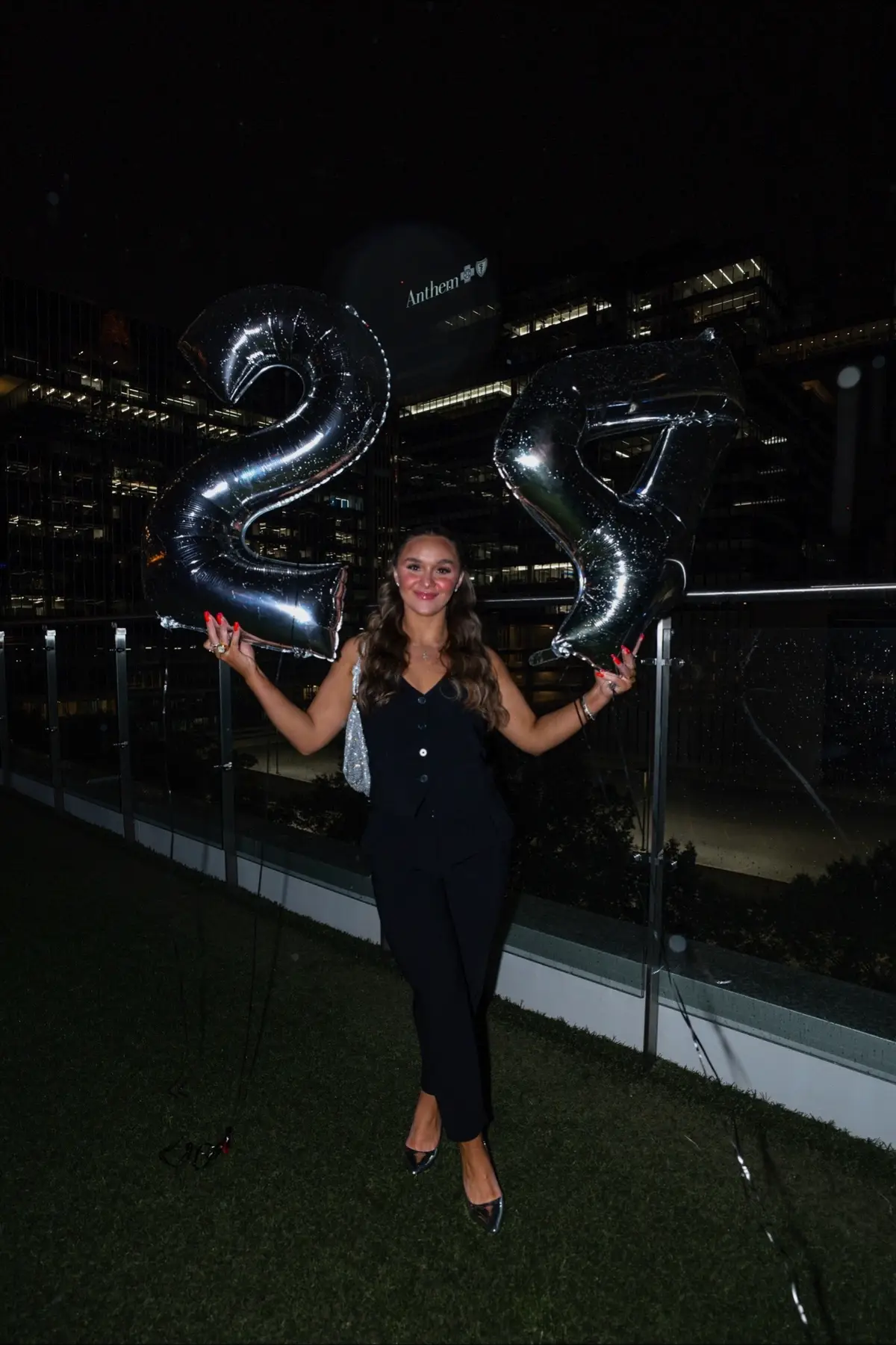 thank you God for another year! I am so so blessed and grateful for all you have done for me. Thank you for never leaving nor forsaking me. I pray for a deeper relationship with you and to walk in obedience with your will for my life. 🩶