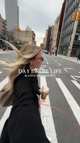 missing my winners club smmmm this week!! hope you all find your ppl bc I love my ppl (@roxy @Erin @liamgmcleod @Guacgetter valeria, Katie b, jirazel etc etc) #dayinthelife #dayinthelifevlog #soulcycle #community #findyourpeople #nyctiktok #newyorkcity #newyorker #workoutmotivation #9to5 #5to9before9to5 